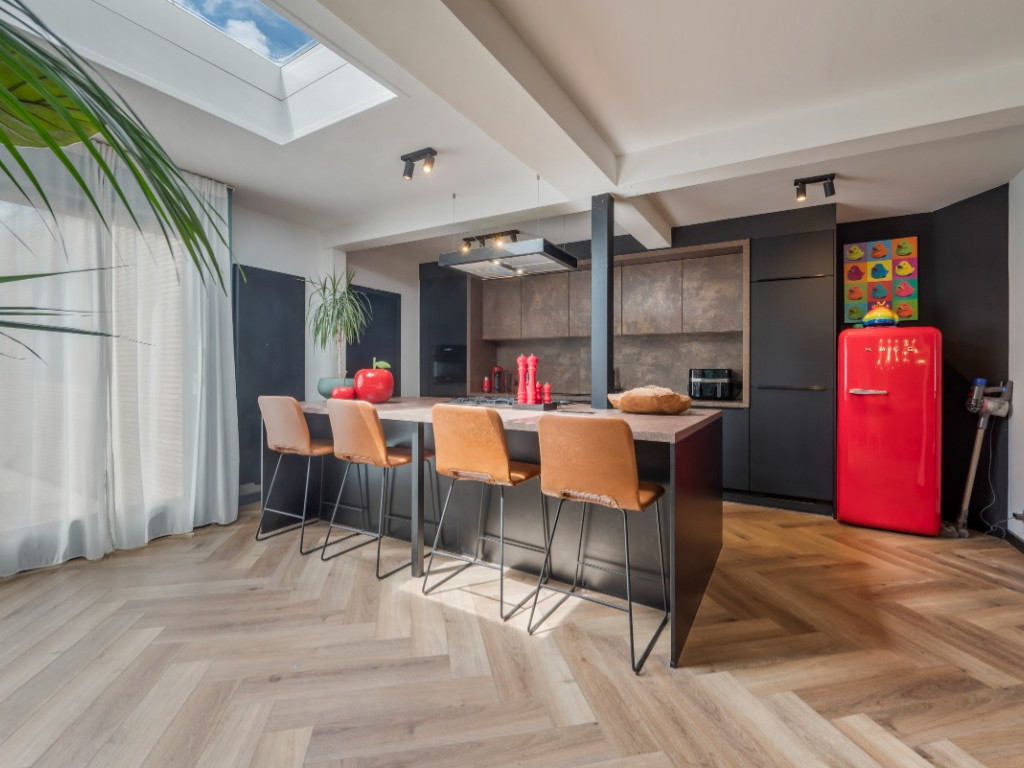 Koning Albertstraat - 82 - - 2070