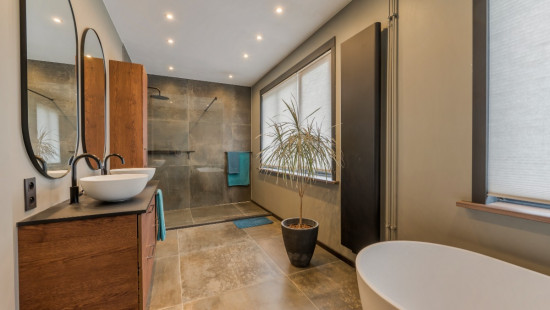 Koning Albertstraat - 82 - - 2070